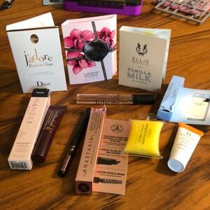 Sample bundle - fragrance, BeautyStat, ABH